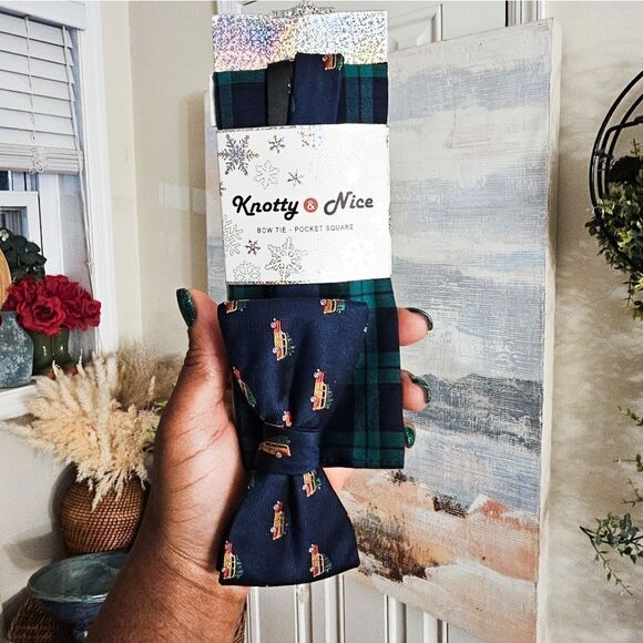 New Knotty & Nice Pre-tied Sedan Carrying Xmas Tree Neck Tie W. Matching Pocket - Picture 6 of 11